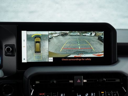 Used 2024 Toyota Land Cruiser w/ Premium Package image 31