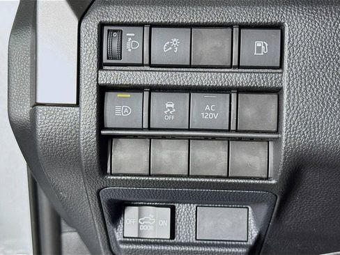 New 2025 Toyota Tacoma TRD Off-Road image 13