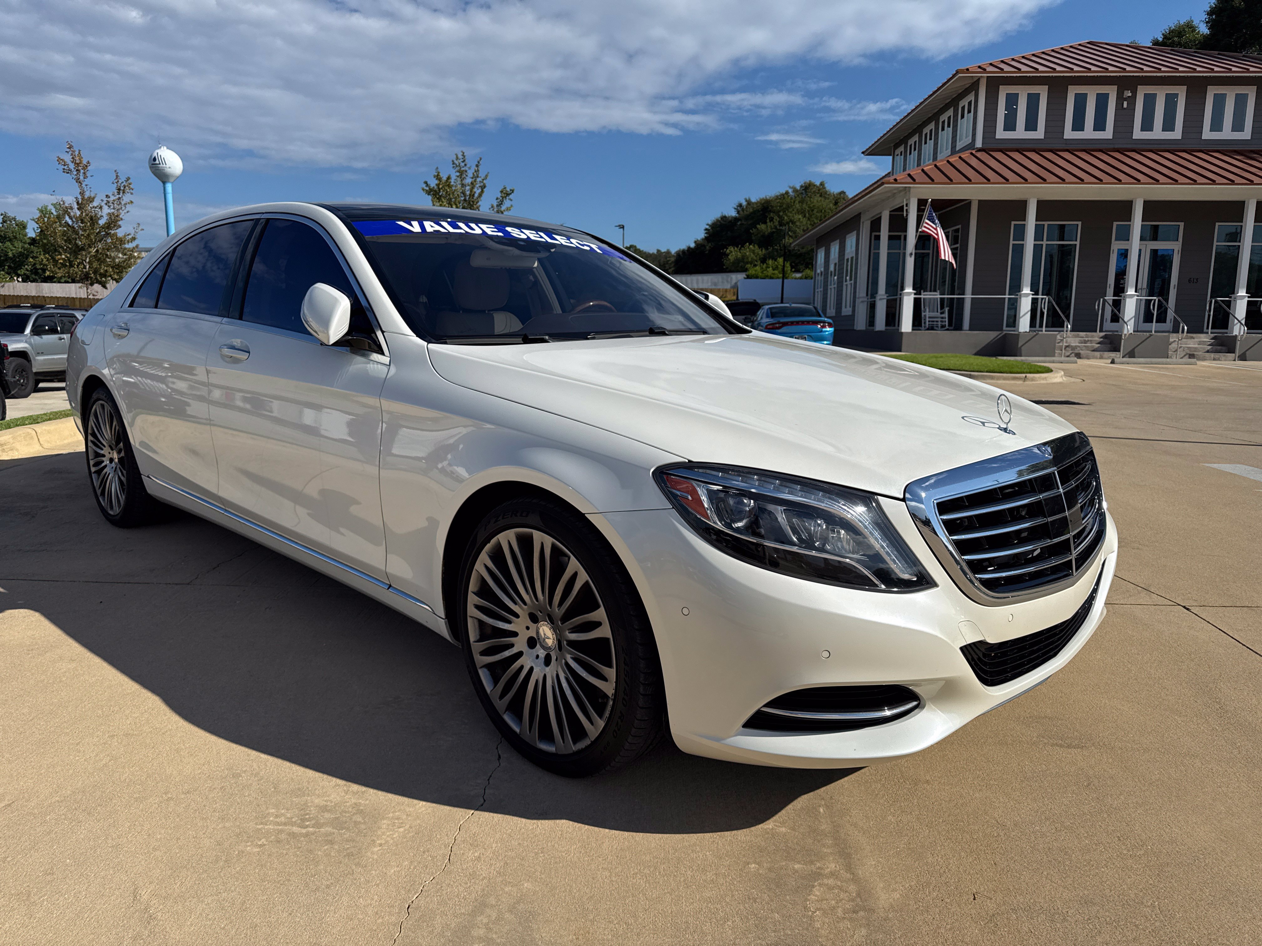 Used 2015 Mercedes-Benz S 550 Sedan image 1