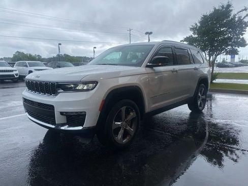 New 2025 Jeep Grand Cherokee L Limited w/ Luxury Tech Group II image 4