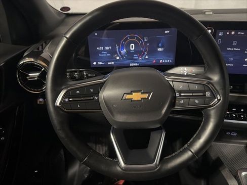 Used 2025 Chevrolet Equinox LT w/ Convenience Package II image 22