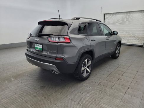 Used 2022 Jeep Cherokee Limited image 9