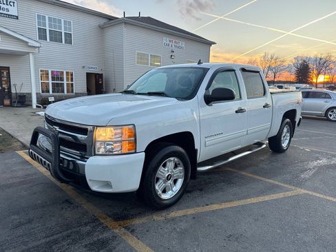 Used 2011 Chevrolet Silverado 1500 LT w/ All-Star Edition image 2