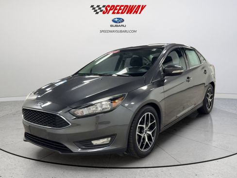 Used 2018 Ford Focus SEL image 4