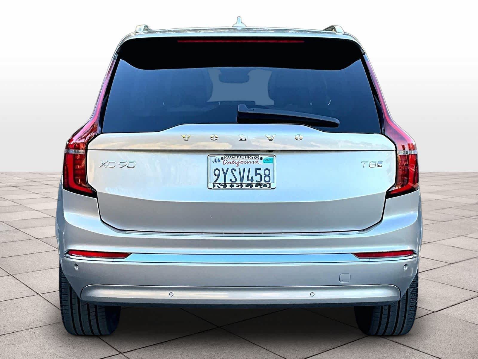 Used 2026 Volvo XC90 T8 Plus w/ Protection Package Premier AWD/4WD image 8