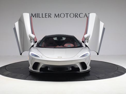Used 2023 McLaren GT image 20