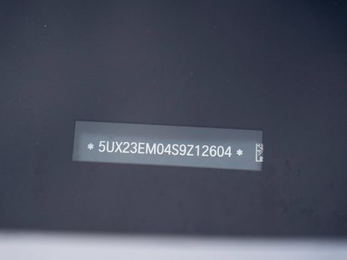 Used 2025 BMW X7 xDrive40i w/ M Sport Package image 31