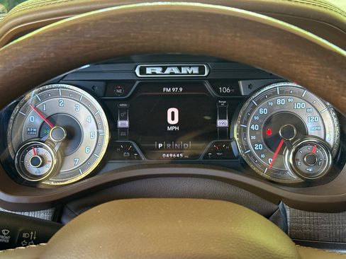 Used 2020 RAM 1500 Limited RWD image 32