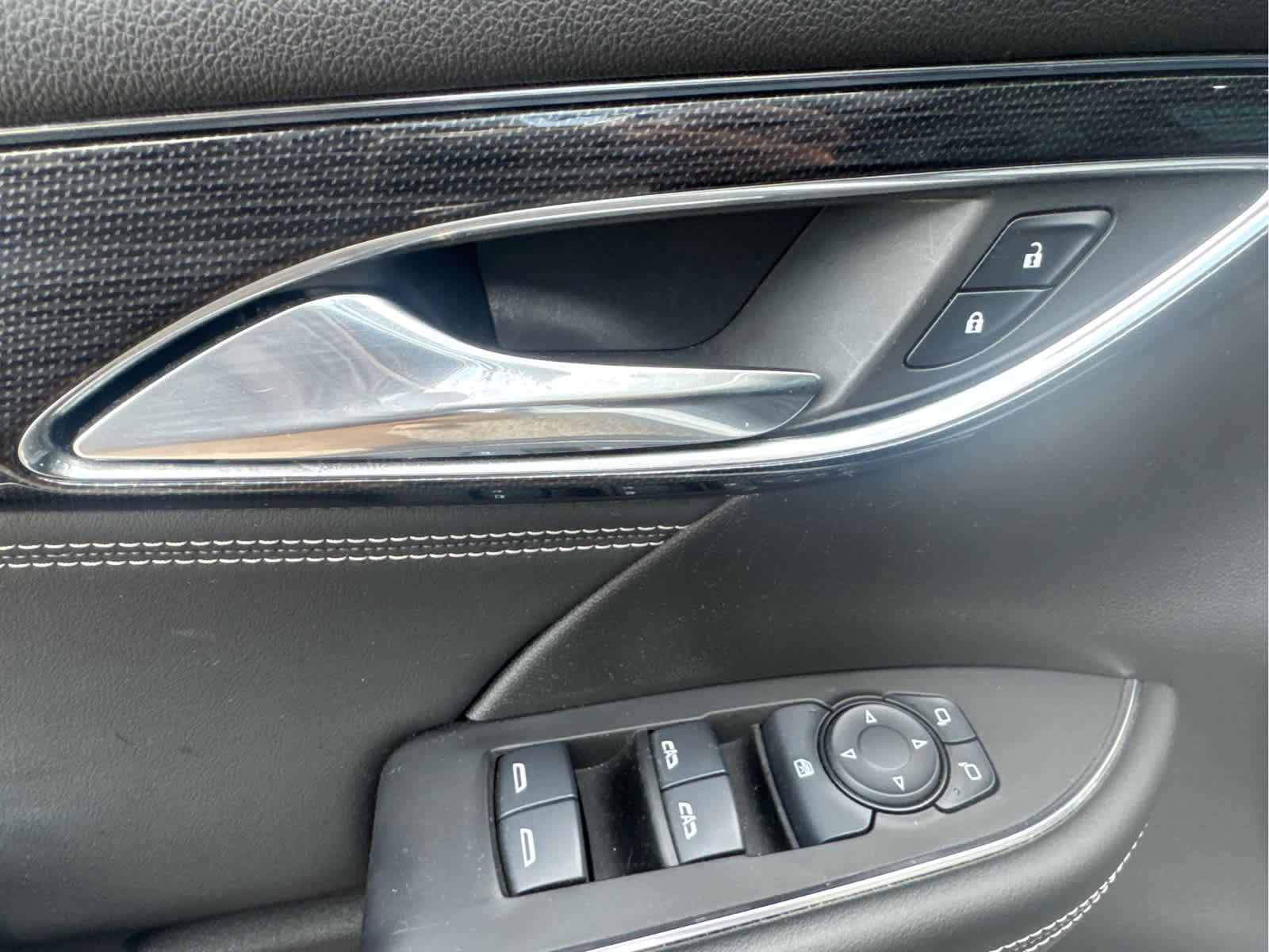 Used 2022 Buick Envision Preferred FWD image 20