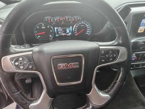 Used 2017 GMC Sierra 1500 SLT w/ SLT Premium Package AWD/4WD image 5