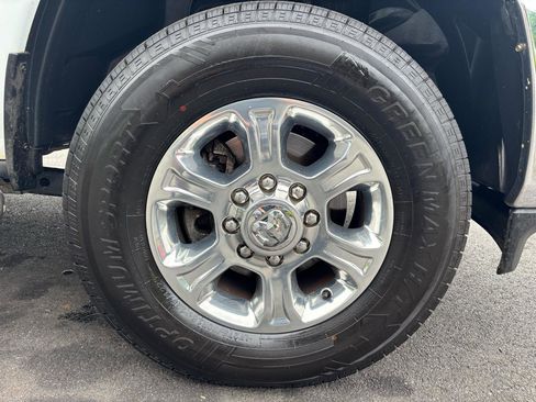 Used 2022 RAM 3500 Big Horn AWD/4WD image 21