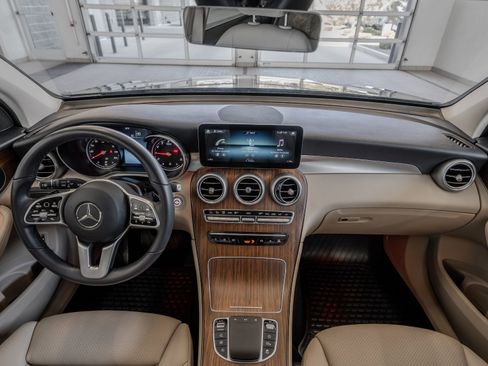 Certified 2022 Mercedes-Benz GLC 300 4MATIC image 8