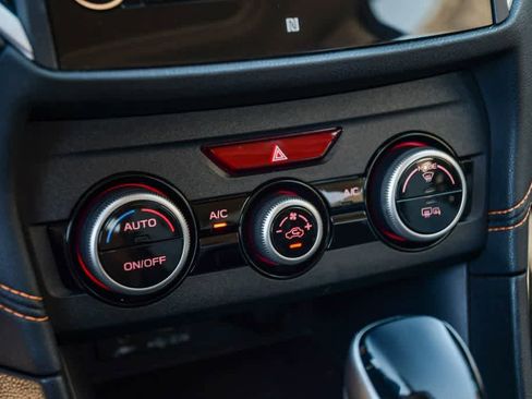 Used 2022 Subaru Crosstrek 2.5i Limited w/ Moonroof Package 2 image 20