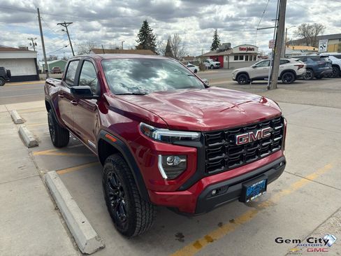 Used 2025 GMC Canyon Elevation w/ Convenience Package AWD/4WD image 4