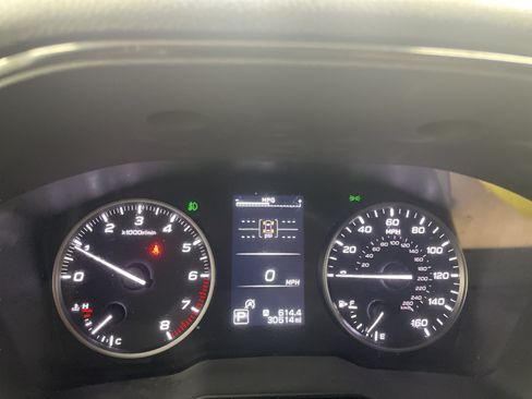 Used 2024 Subaru Outback AWD/4WD image 17