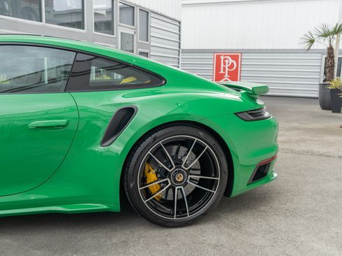 Used 2022 Porsche 911 Turbo S AWD/4WD image 5