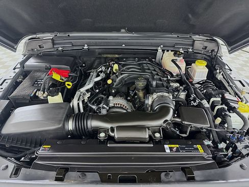 Used 2023 Jeep Gladiator Rubicon w/ LED Lighting Group image 30