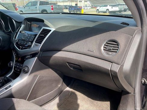 Used 2013 Chevrolet Cruze Eco w/ Enhanced Safety Package image 17