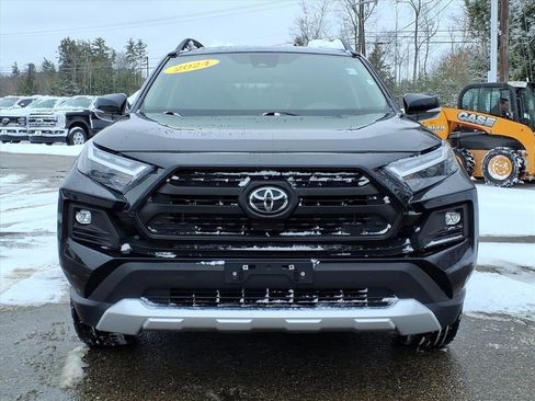 Used 2024 Toyota RAV4 Adventure image 27