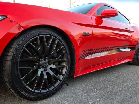 Used 2016 Ford Mustang GT w/ GT Performance Package image 8