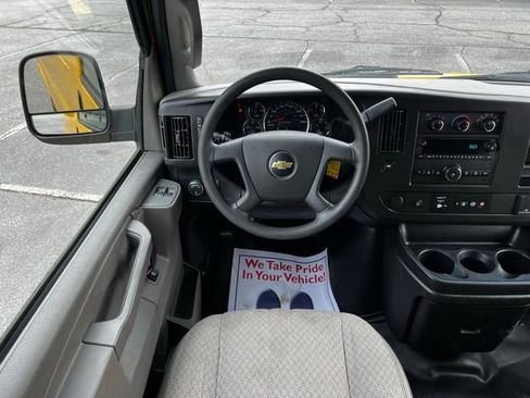 Used 2021 Chevrolet Express 2500 image 25