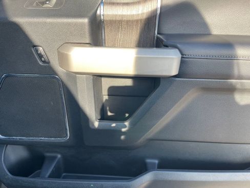 Used 2021 Ford F250 Lariat w/ Lariat Ultimate Package image 24