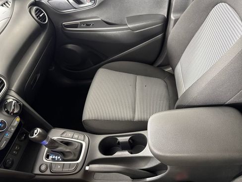 Used 2019 Hyundai Kona SEL image 17