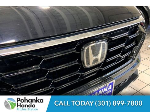 Used 2023 Honda CR-V EX-L image 31