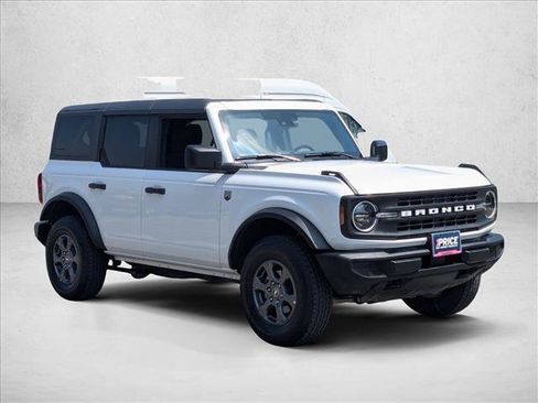 Certified 2025 Ford Bronco Big Bend AWD/4WD image 3
