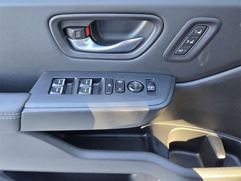 Used 2024 Honda Pilot Touring image 27