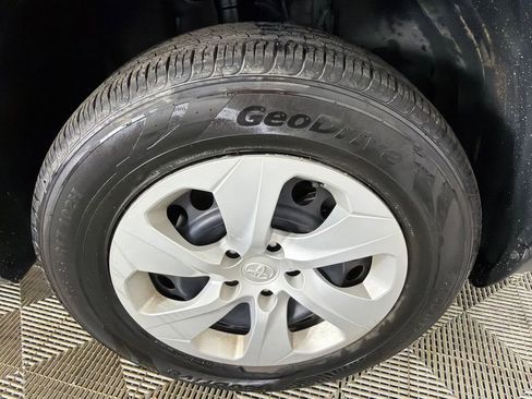 Used 2024 Toyota RAV4 LE image 12