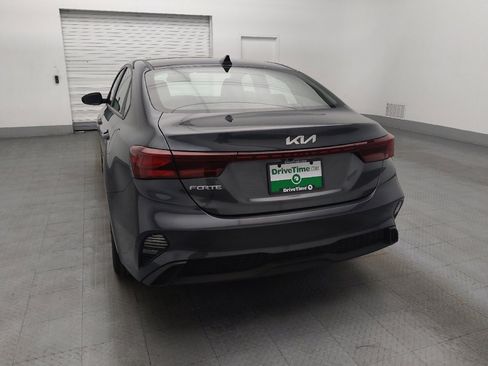 Used 2023 Kia Forte Sedan FWD image 6