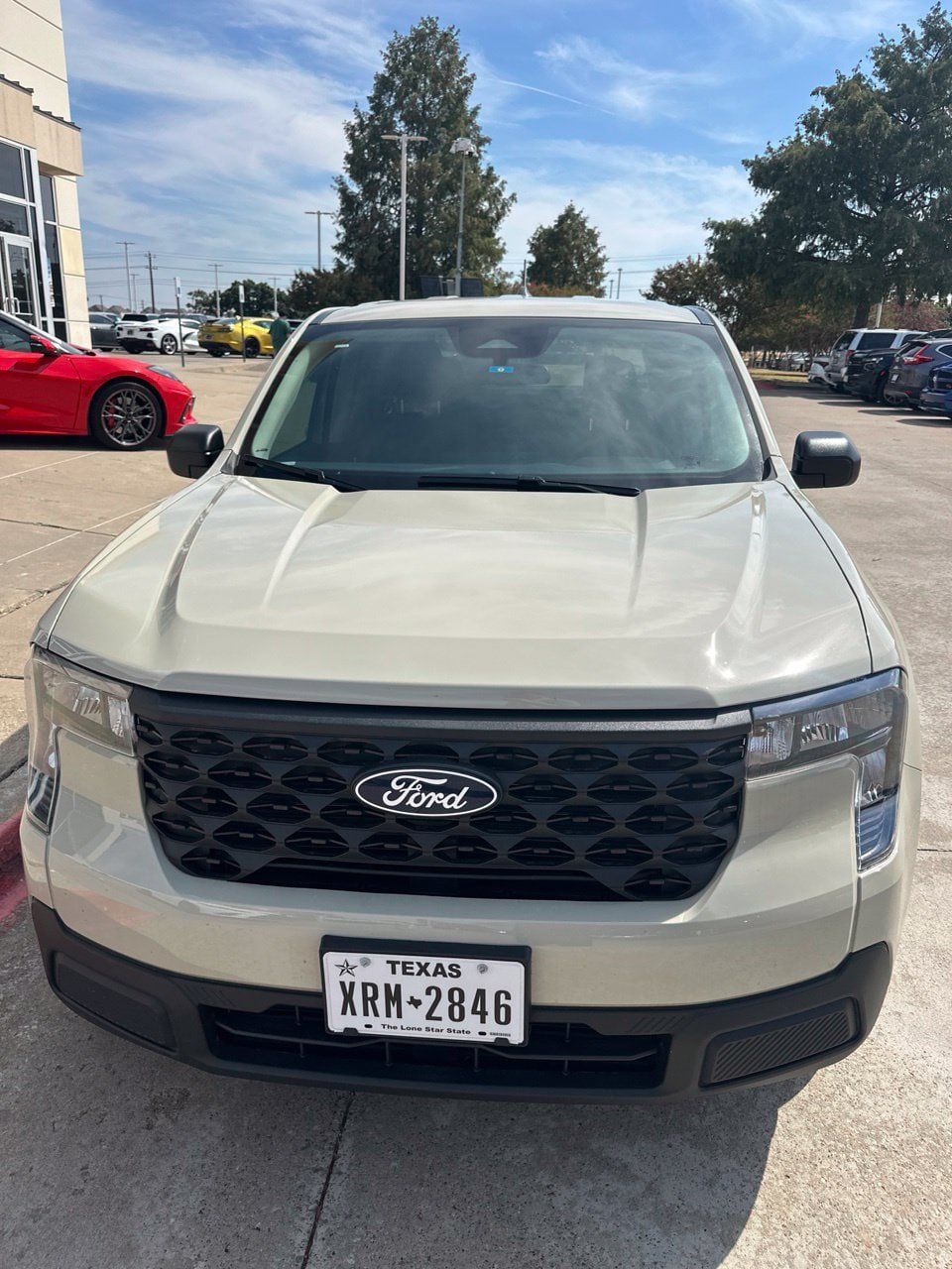 Used 2025 Ford Maverick XL w/ Equipment Group 101A AWD/4WD image 2