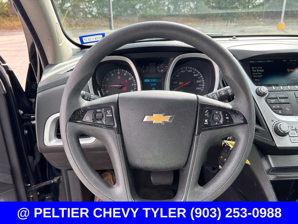Used 2017 Chevrolet Equinox LS FWD image 12