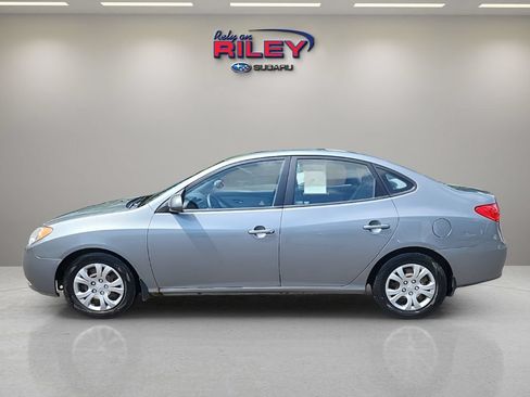 Used 2010 Hyundai Elantra GLS FWD image 2