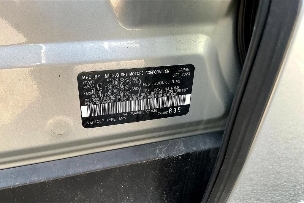 Used 2024 Mitsubishi Outlander SEL AWD/4WD image 19
