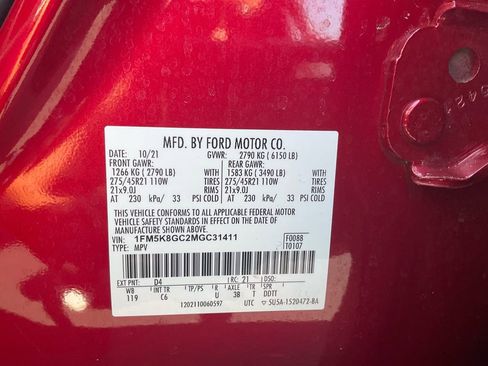 Certified 2021 Ford Explorer ST w/ Equipment Group 401A AWD/4WD image 18