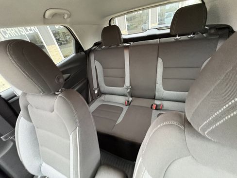 Used 2021 Chevrolet TrailBlazer LT image 33