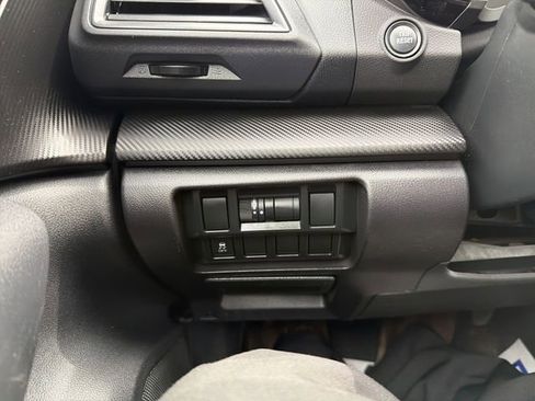 Used 2019 Subaru Impreza 2.0i AWD/4WD image 18