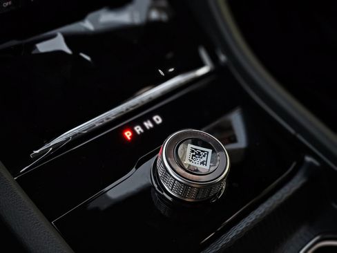 New 2026 Jeep Grand Cherokee Laredo image 14