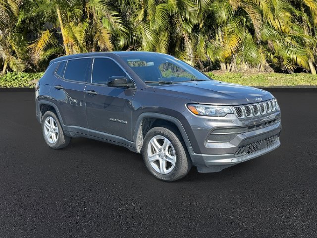 Used 2023 Jeep Compass Sport AWD/4WD image 2