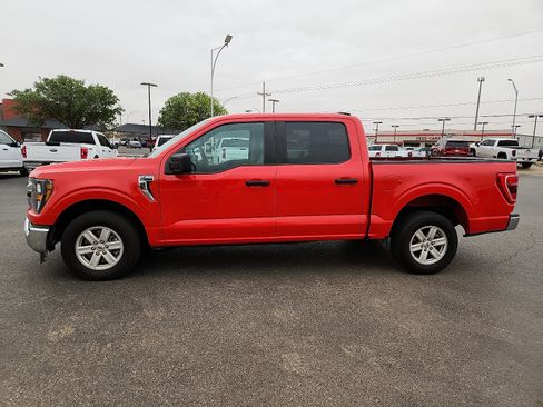 Used 2023 Ford F150 XLT image 2