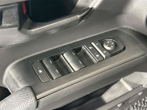 Certified 2024 Toyota Tacoma SR5 AWD/4WD image 24