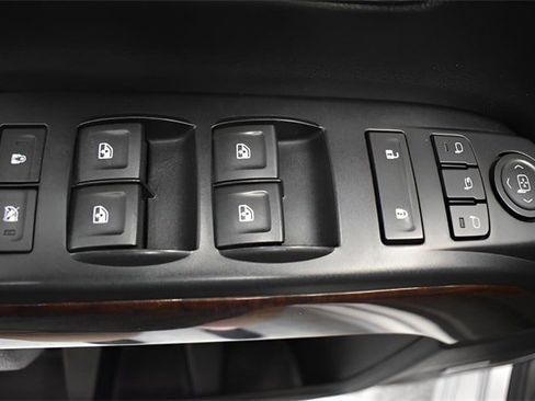 Used 2018 GMC Sierra 1500 SLT image 23