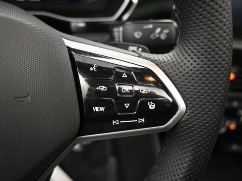 Used 2024 Volkswagen Jetta GLI Autobahn image 20