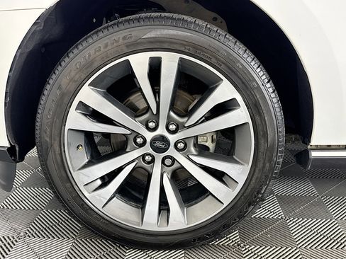 Used 2021 Ford Expedition Limited RWD image 37