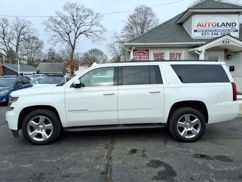 Used 2016 Chevrolet Suburban LT image 8