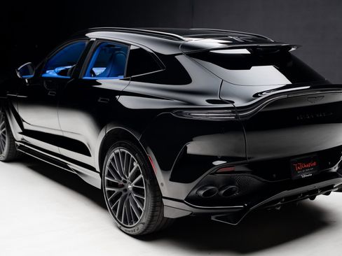 Used 2023 Aston Martin DBX 707 AWD/4WD image 23