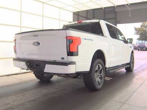 Used 2025 Ford F150 Lightning Flash AWD/4WD image 8