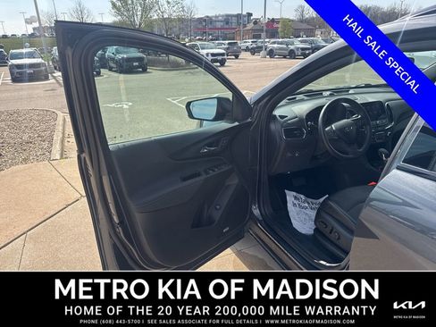 Used 2022 Chevrolet Equinox RS w/ RS Leather Package AWD/4WD image 10
